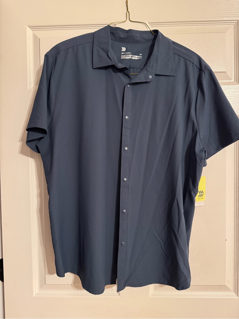 all in motion Men's Short-Sleeve Button-Down Shirt in Navy